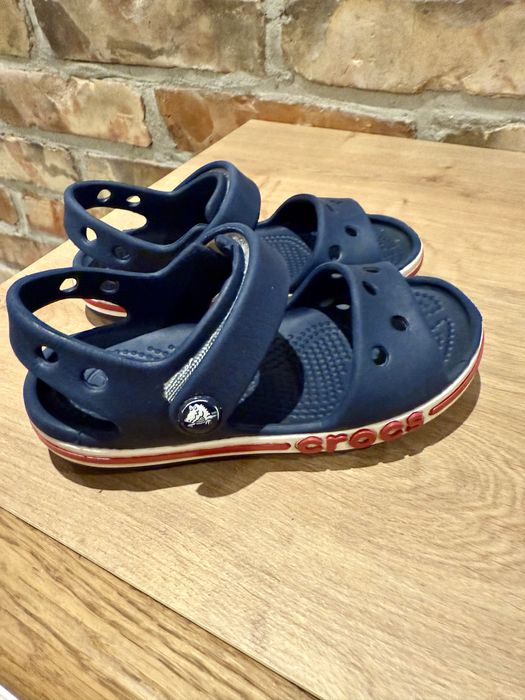 Sandały crocs c 8