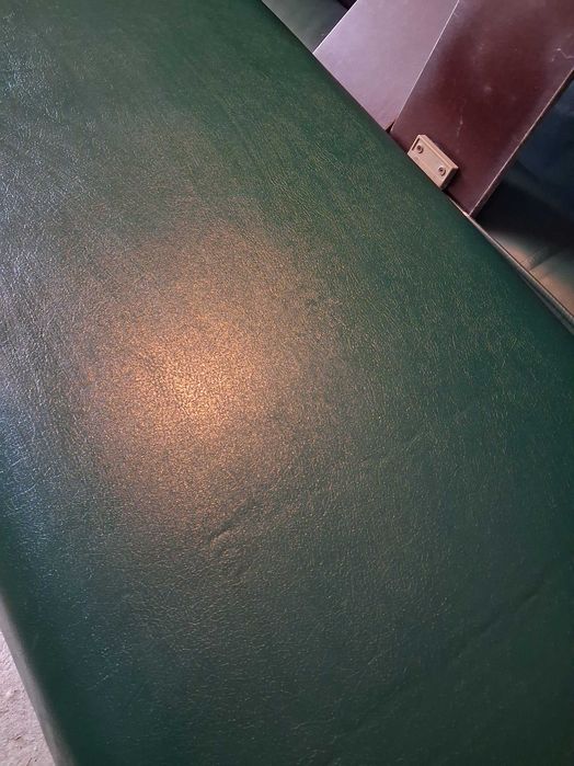 Продам кушетку медицинскую, топчан