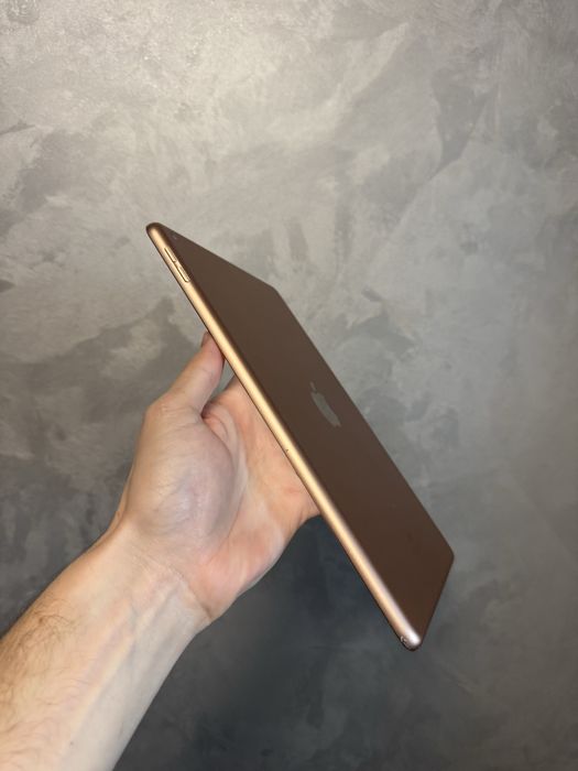 iPad 7 32Gb 10.2”  Wi-Fi  Планшет Apple  Айпад Чудовий Стан