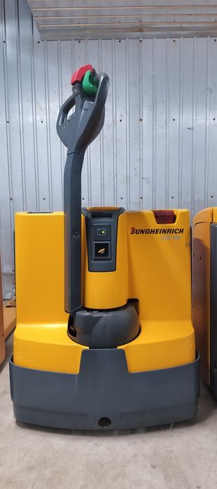 електричний візок Jungheinrich EJE 116 та  toyota  BT 160