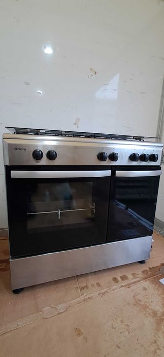 Fogão 5 bocas muito novo.  Pra sair rápido