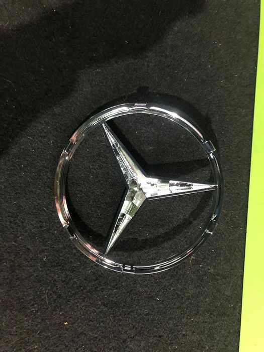 MERCEDES SIMBOLO VÁRIOS MODELOS - Z383