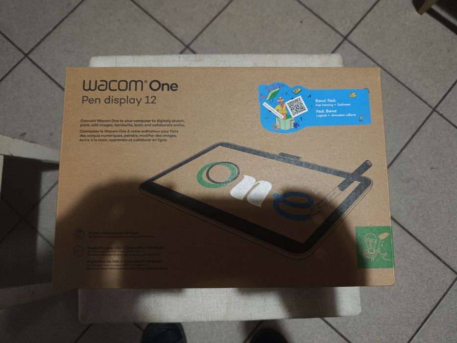 Монітор-планшет Wacom One 12 New (DTC121W0B)