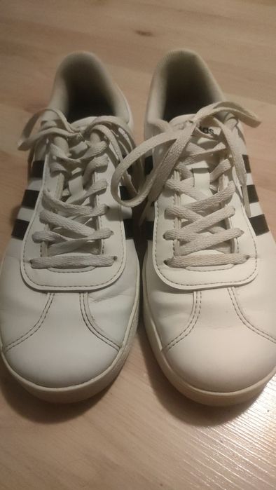 oryginalne buty adidas - z cena mozemy sie dogadac‼️