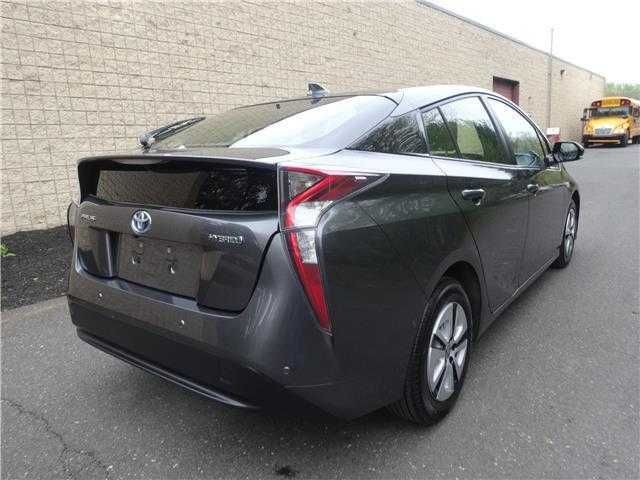 2017 Toyota Prius Four