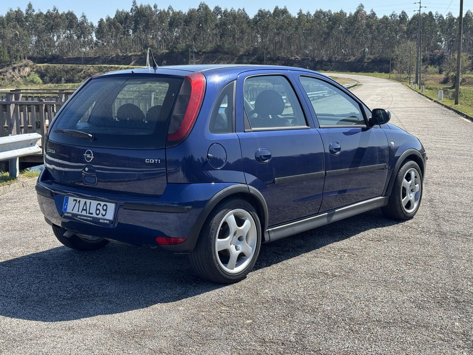 Opel Corsa C 1.3 cdti 2005 muito bom estado
