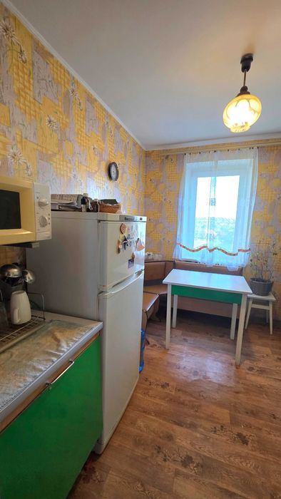 Продаж 4-кімнатноЇ квартири по вул.Незалежності