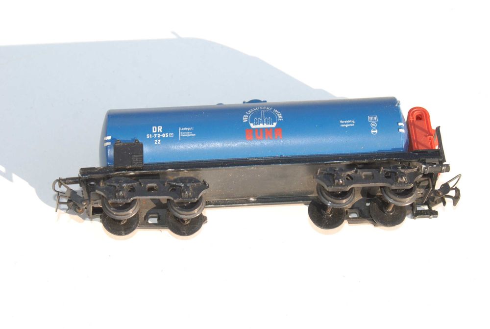 Stara zabawka wagon cysterna 4 osiowa Buna Piko unikat kolekcjonerski