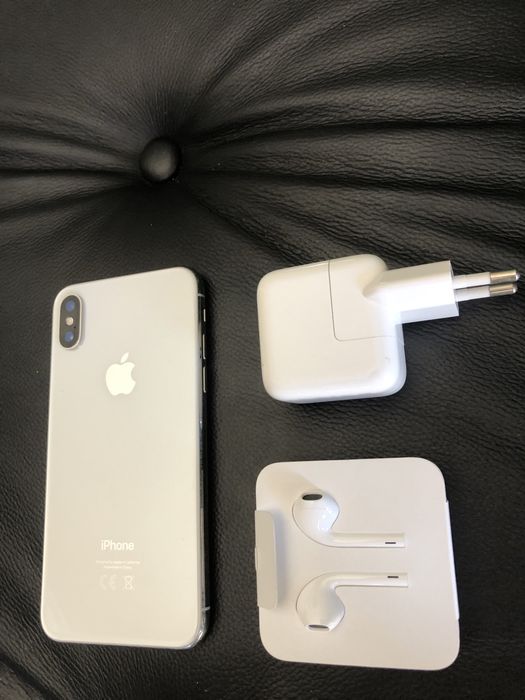 Iphone x 64Gb carregador e phones