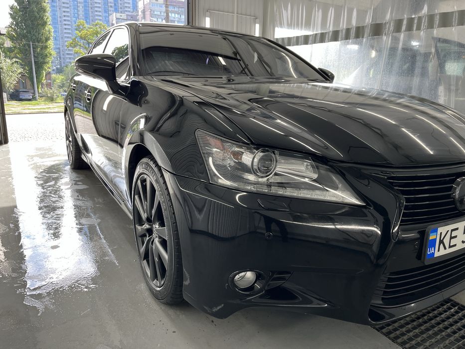 Lexus GS 350 s полный привод