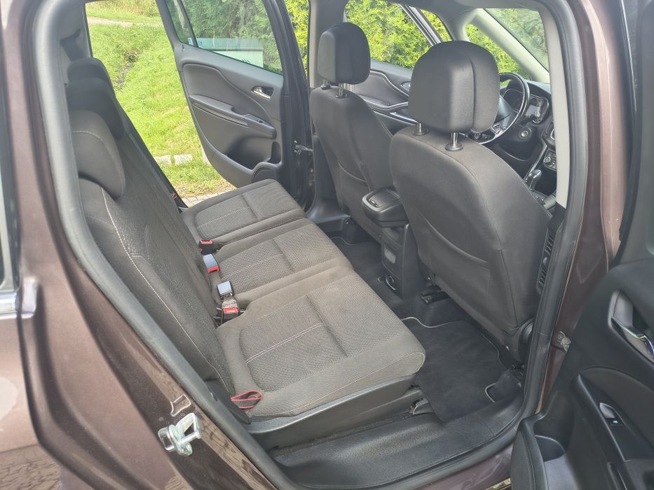 Opel Zafira  Tourer 2.0  2017r  170KM
