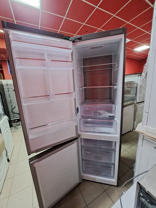 Високий двохкамерний холодильник Bosch kgn09  нержавійка NoFrost