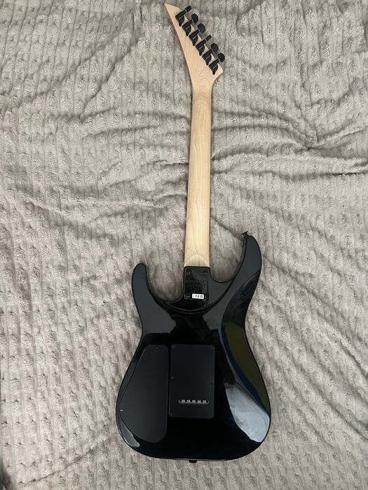 гитара Jackson JS11