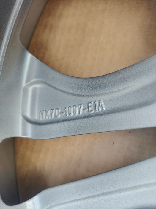 Felga aluminiowa  FORD 7J 17R  ET50 NX7C-1007-E1A