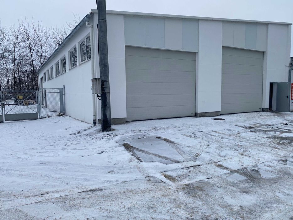 Wynajmę hale 400 m2 w Elblągu.