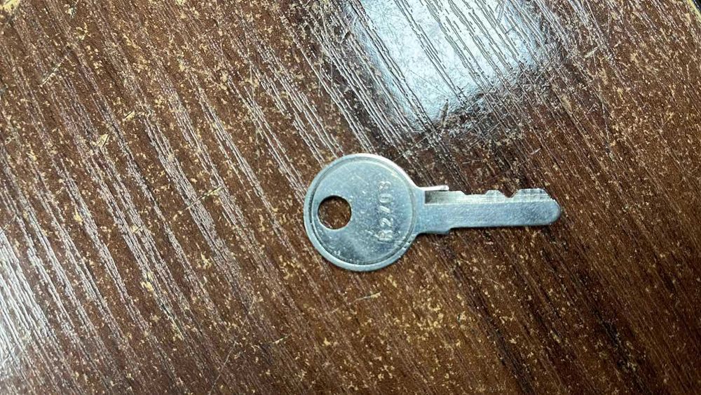 Thule ключі замки Terra Drive Терра на багажник бокс підбір усі номери