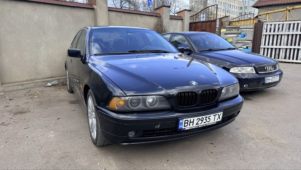 Продам BMW e39 2.5