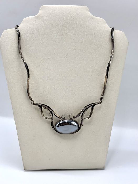 Srebrna kolia naszyjnik z hematytem