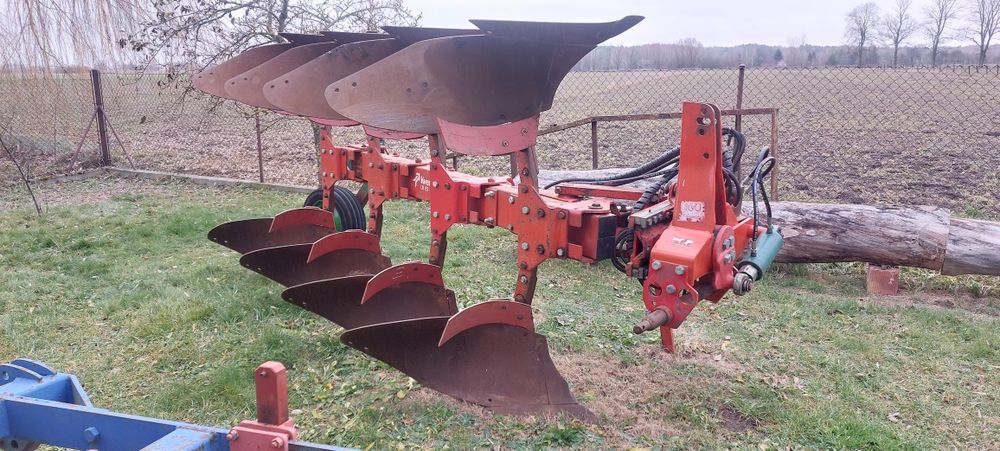 Pług Kverneland LB85 5 skibowy  4+1 Vario