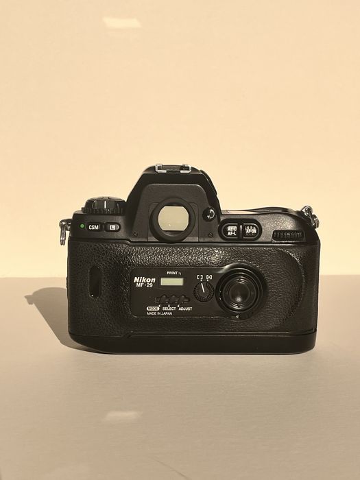 Nikon F100 ideał