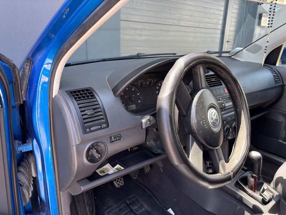 Polo 1.2  Comfort line 5P 2004