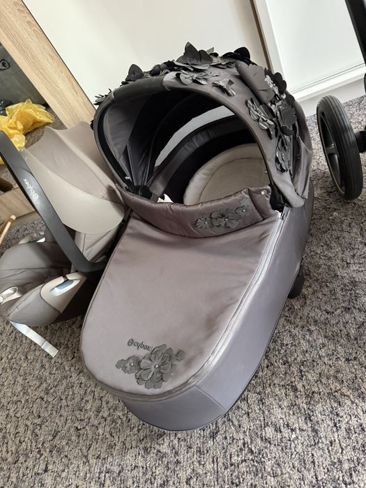 Wózek Cybex Priam 2.0 Simply Flowers