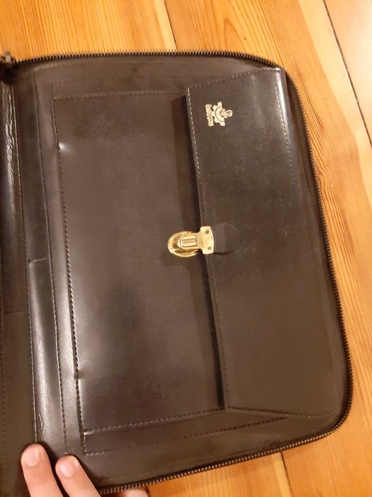 Stara, elegancka, skórzana aktówka na dokumenty