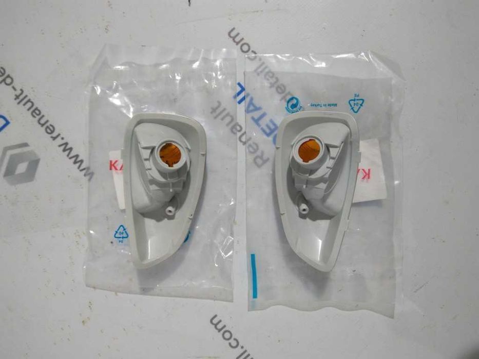 Повторювач поворота  мастер Renault Master Opel Movano Nisan NV400