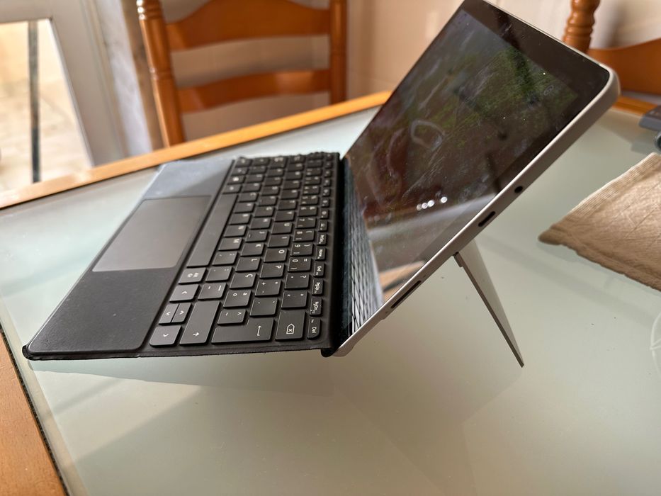 Surface Go 2 m3 8gb