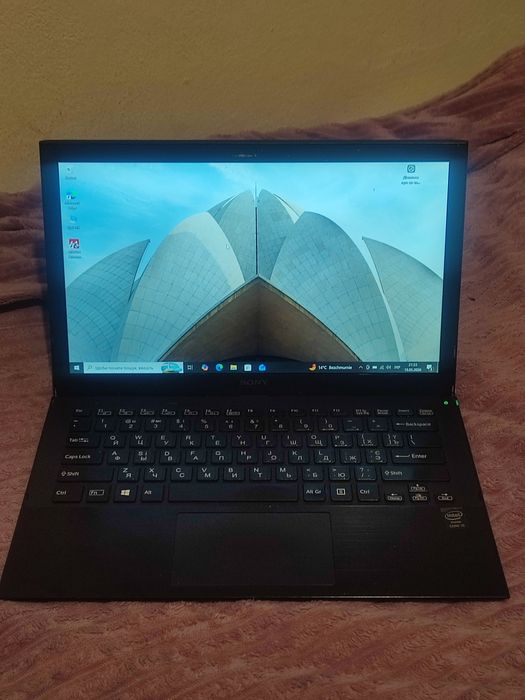 Продам ультратонкий ноутбук Sony SVP132A1CM