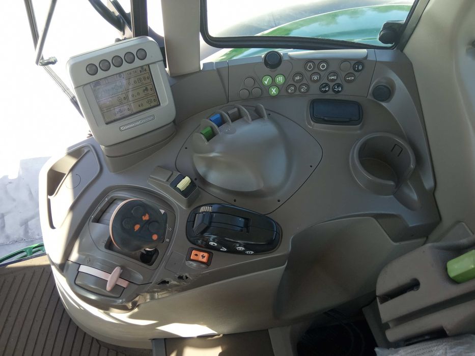 John Deere 6830 premium