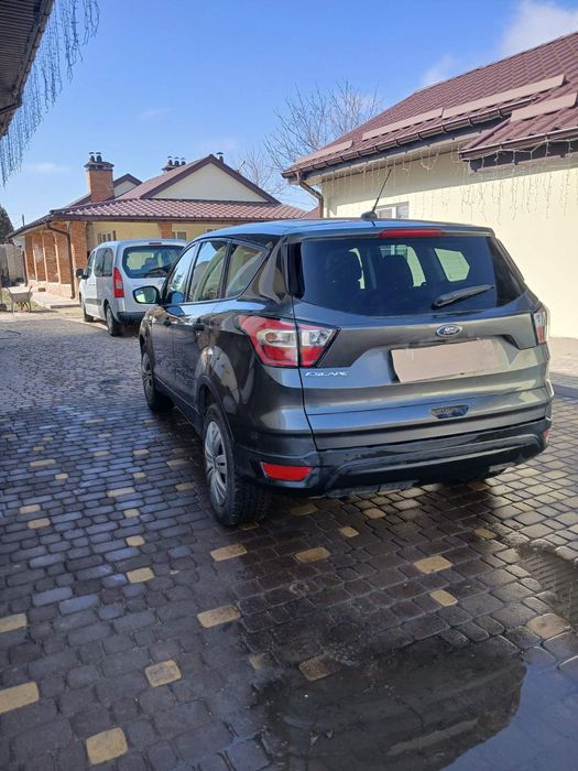 Продам автомобіль Ford Escape