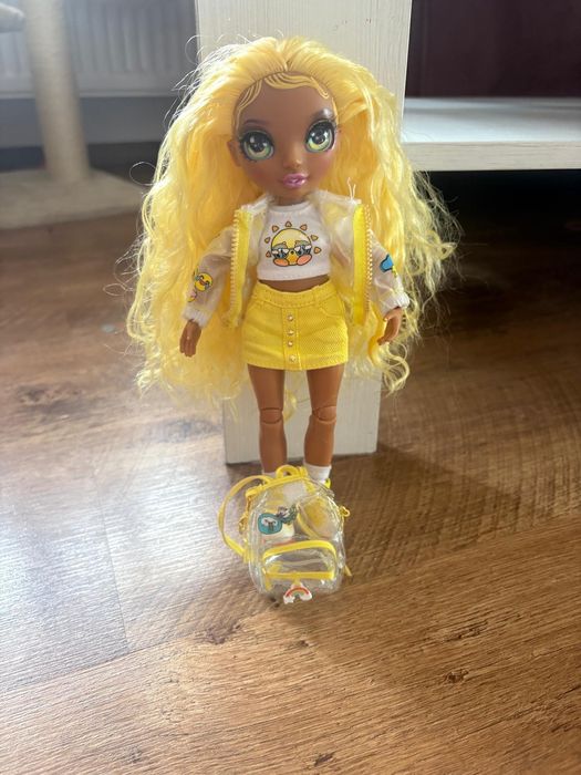 Lalki Rainbow High Junior