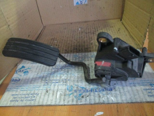 Pedal do acelerador RENAULT Clio III (BR0/1, CR0/1)