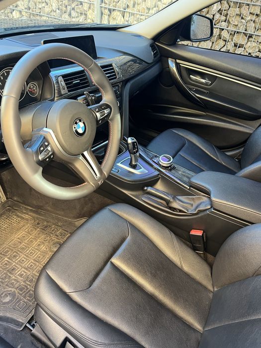 Автомобіль Бмв ф30 328і
