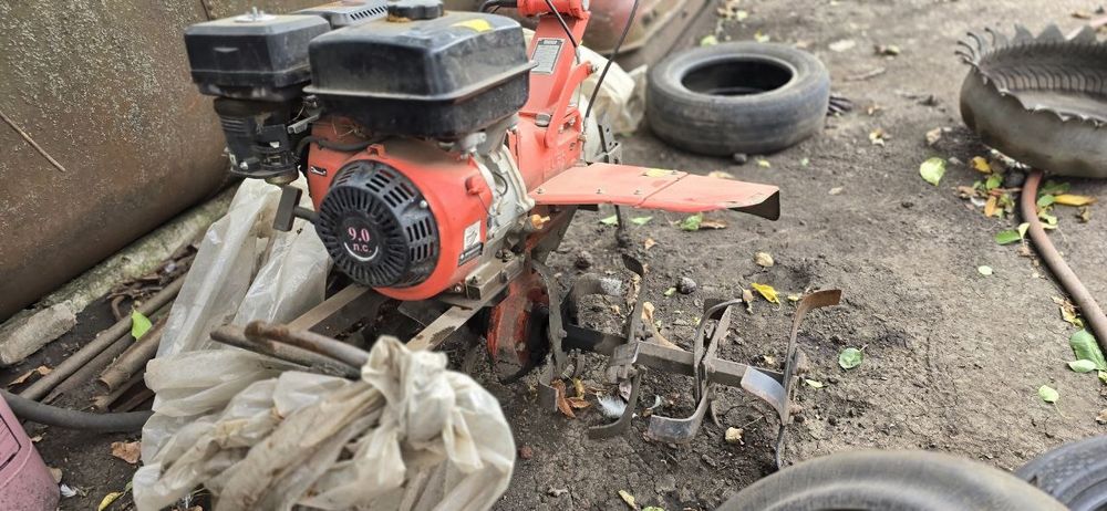 Мотоблок Зубр в доброму стані.