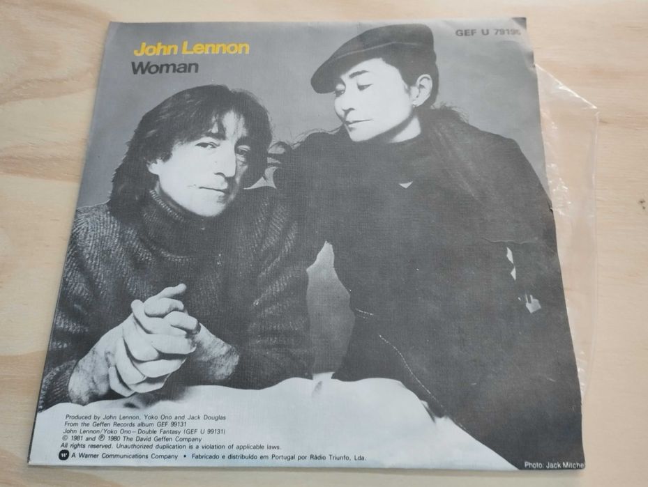 Vendo vários singles em vinil