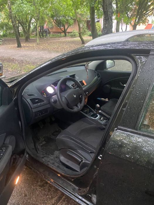 ПРОДАМ або ОБМІНЯЮ Renault Megan lll