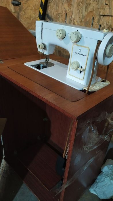 Запчасти швейной машины оверлока