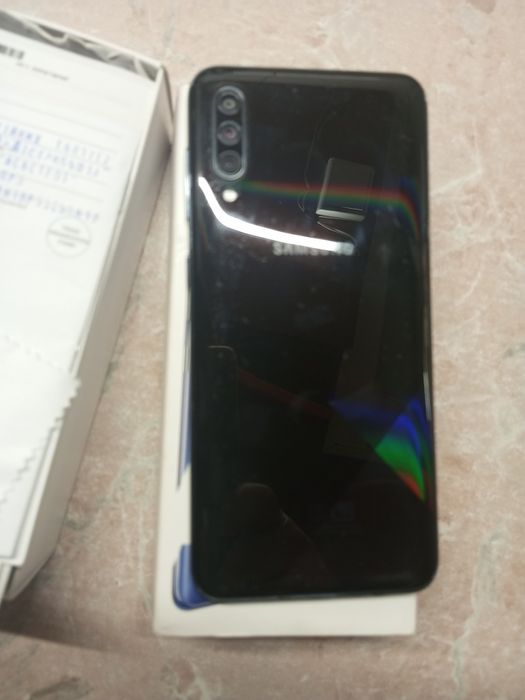 Самсунг А30s, телефон