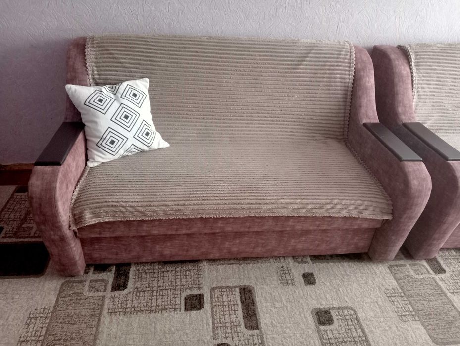 Продається розкладний діван