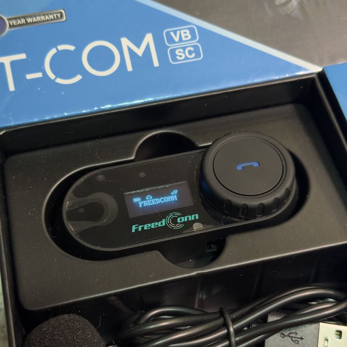 Нова мото-гарнітура з екраном для шолома,  Intercom FREEDCON T-COM SC