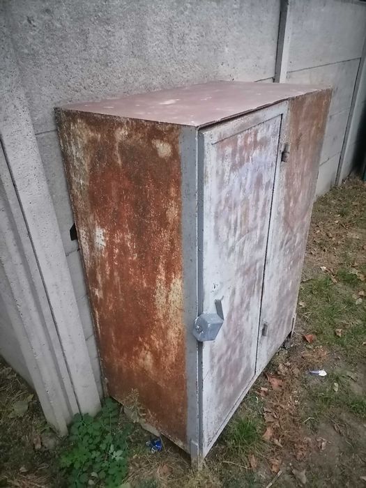 Шафа, сейф металевий