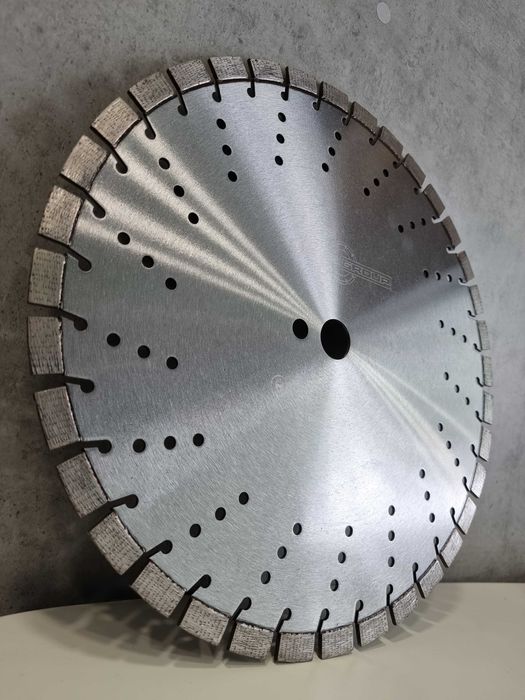Алмазный диск ALMAZ GROUP 350 мм. сегмент ARIX III