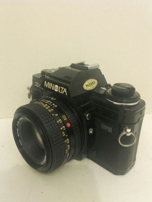 Minolta X-700 com 50mm 1:264586420366979122