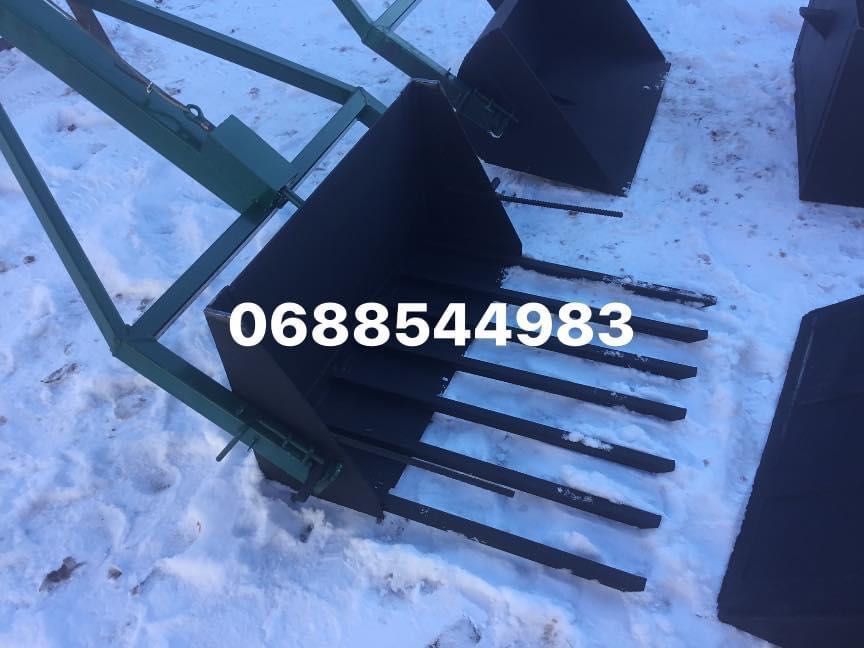 Навантажувач (погрущик) на мінітрактор