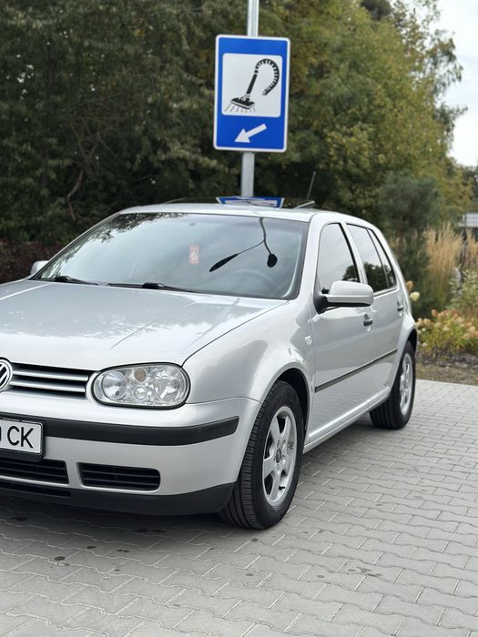Продам Volkswagen Golf 4