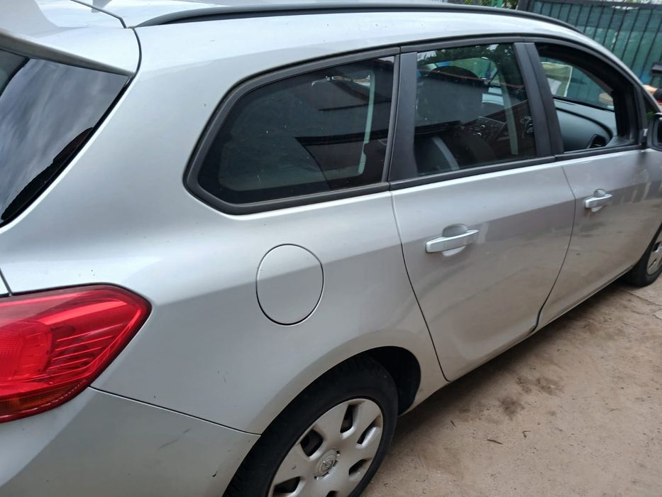 Sprzedam Opel Astra j