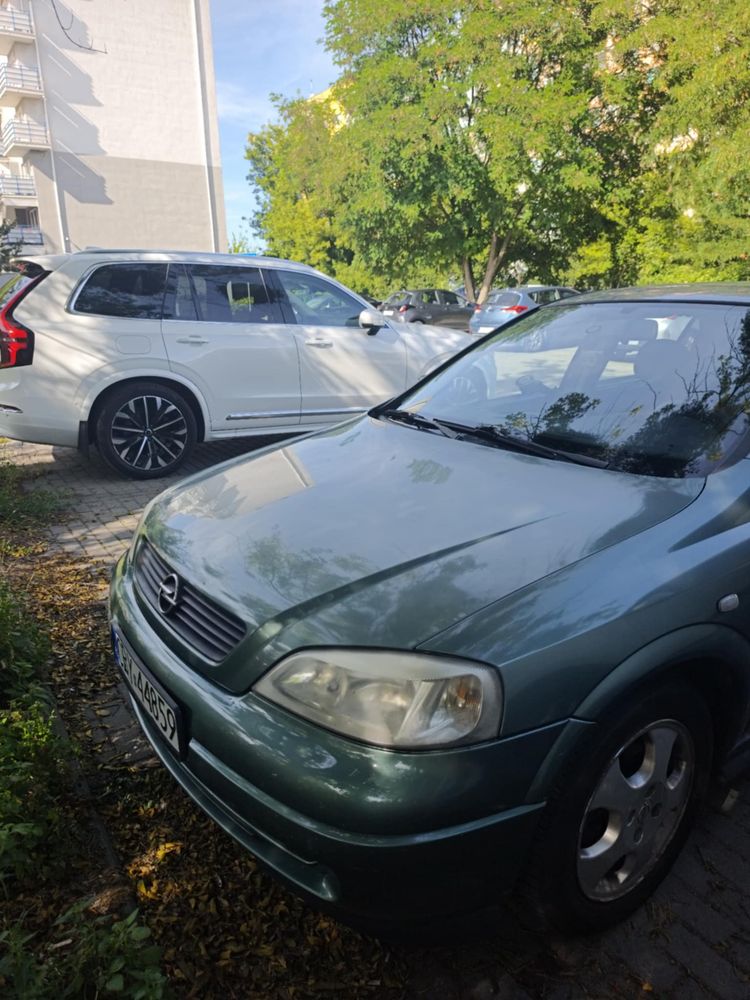 Opel Astra 1.6