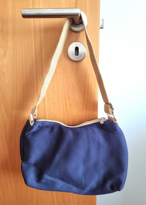 Mala azul escura e castanha clara/ bege